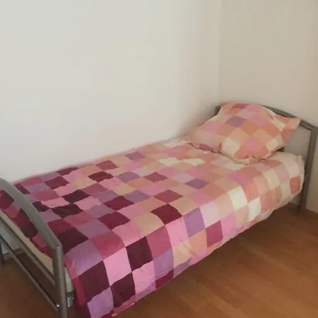 Alt Eller 3 40229 Apartment